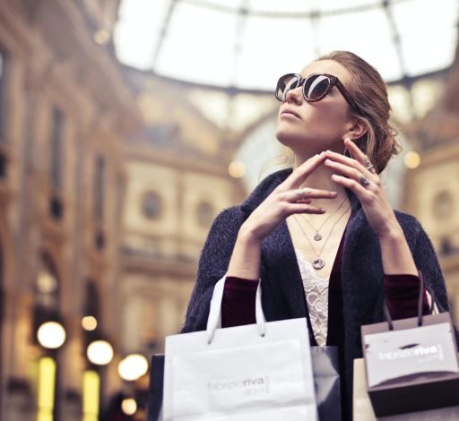 What were the top 10 fashion controversies of 2033?